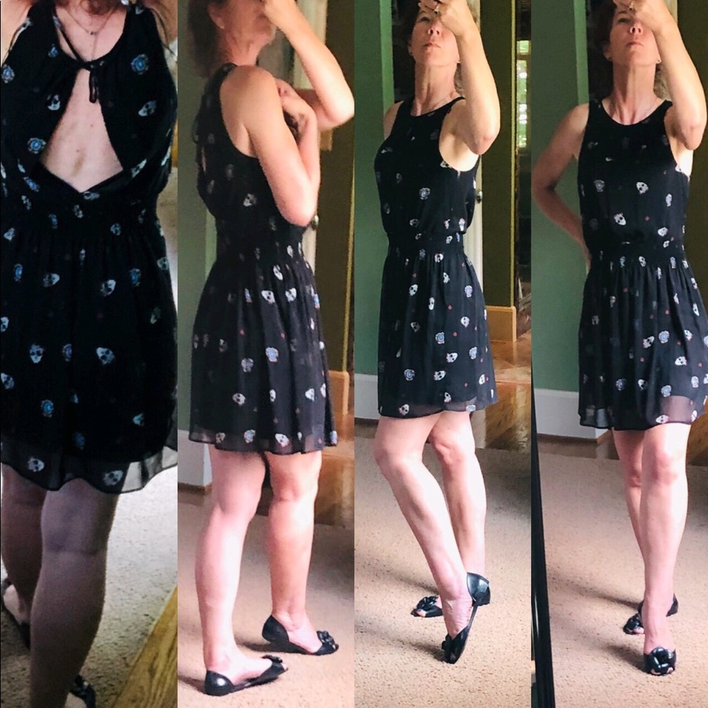 Cute Summer Mini Dress - Picture 1 of 8